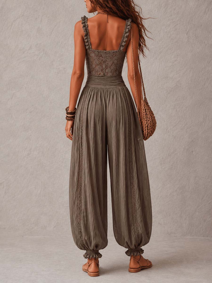 Conjunto Wanda: top bandeau de encaje gris con pantalones harem plisados