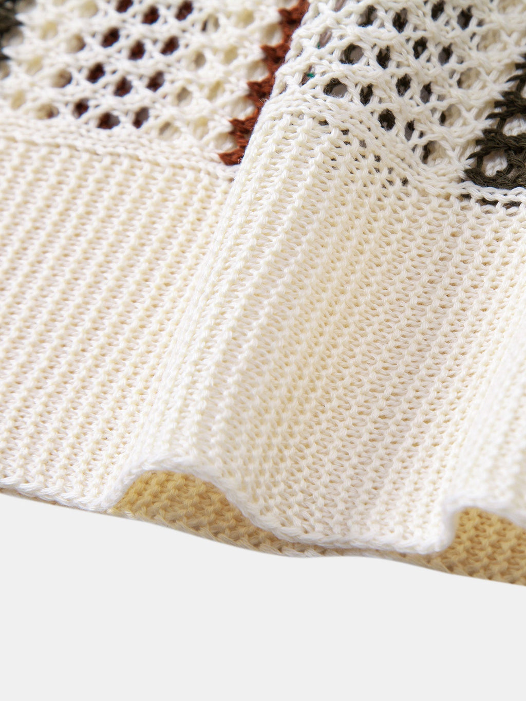 Conjunto Polo Crochet Rayas y Shorts Texturizados