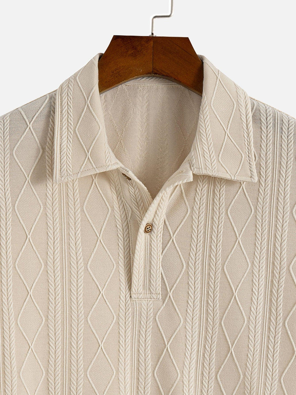 Conjunto Polo Jacquard Geométrico y Pantalón Recto
