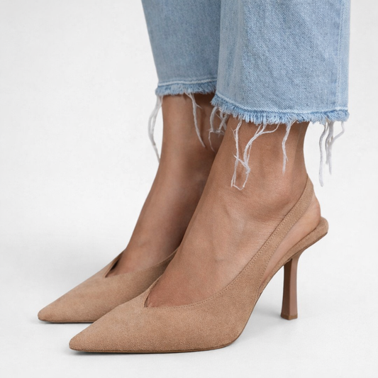 Zapatos de tacón en ante nude