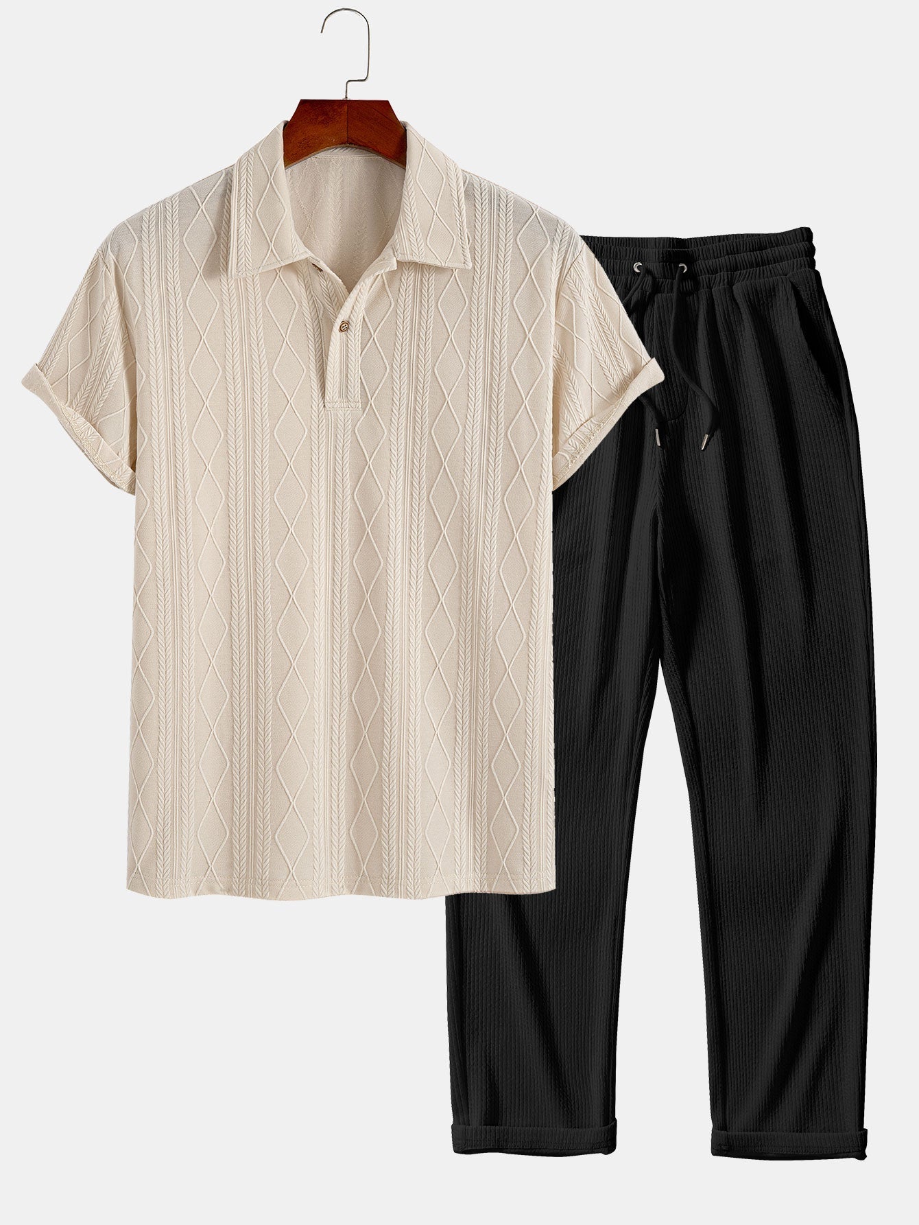 Conjunto Polo Jacquard Geométrico y Pantalón Recto