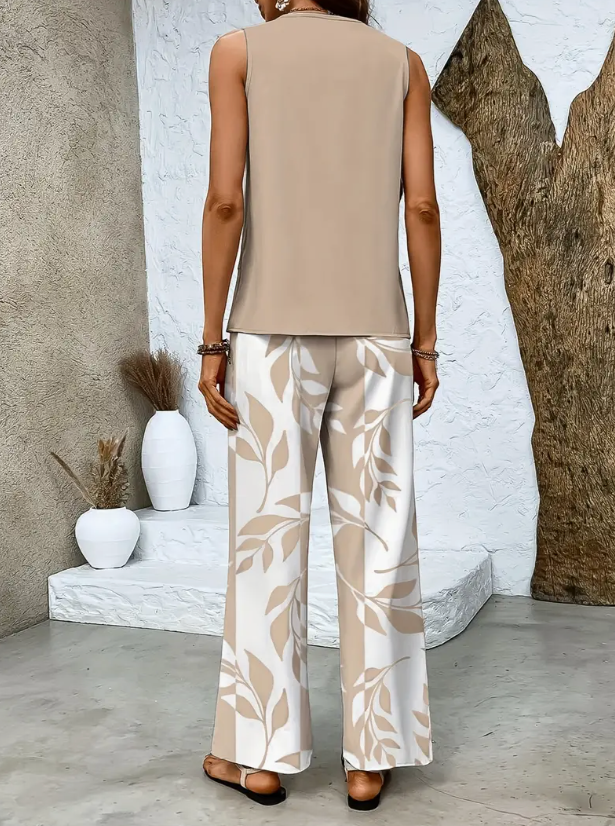Conjunto botánico beige