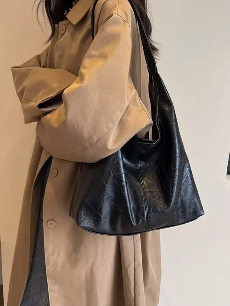 Bolso de hombro efecto piel