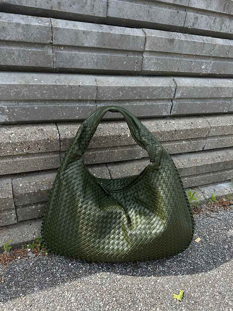 Bolso de hombro trenzado efecto piel