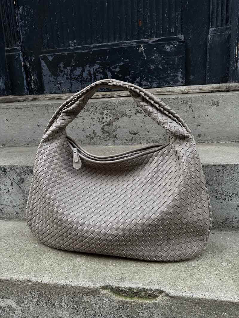 Bolso de hombro trenzado efecto piel