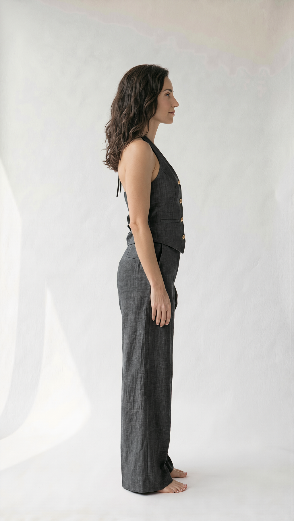 Conjunto Chaleco Halter y Pantalón Ancho.
